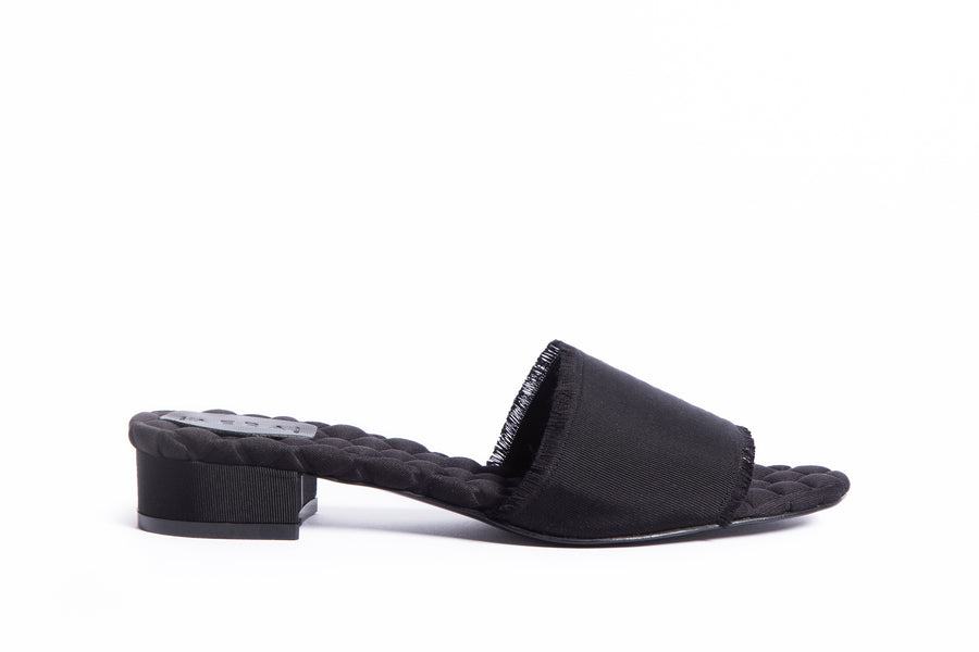 Giorgia Black Grosgrain