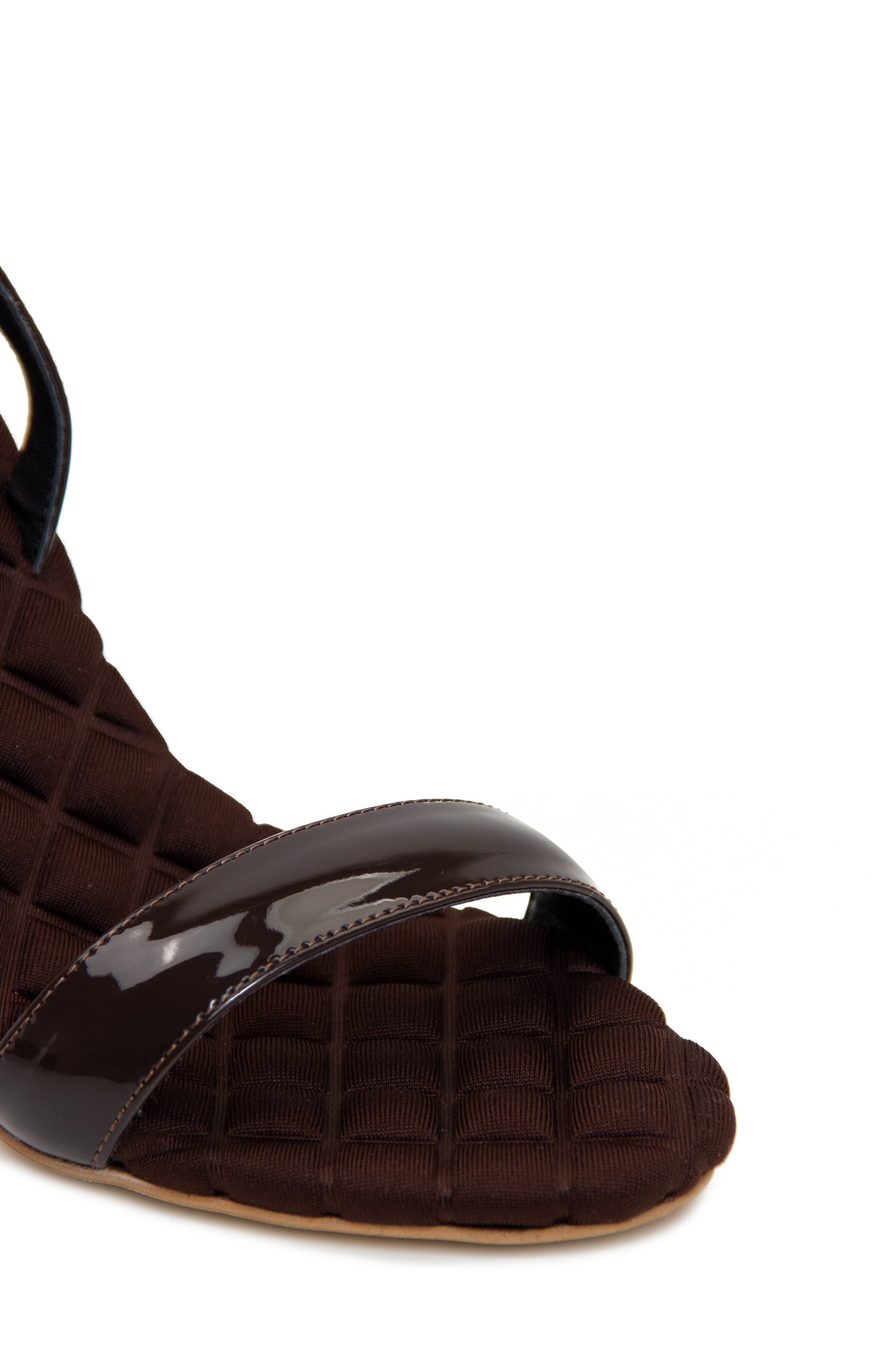 VIVIEN vegan slingback heeled sandal in Brown Patent-Effect
